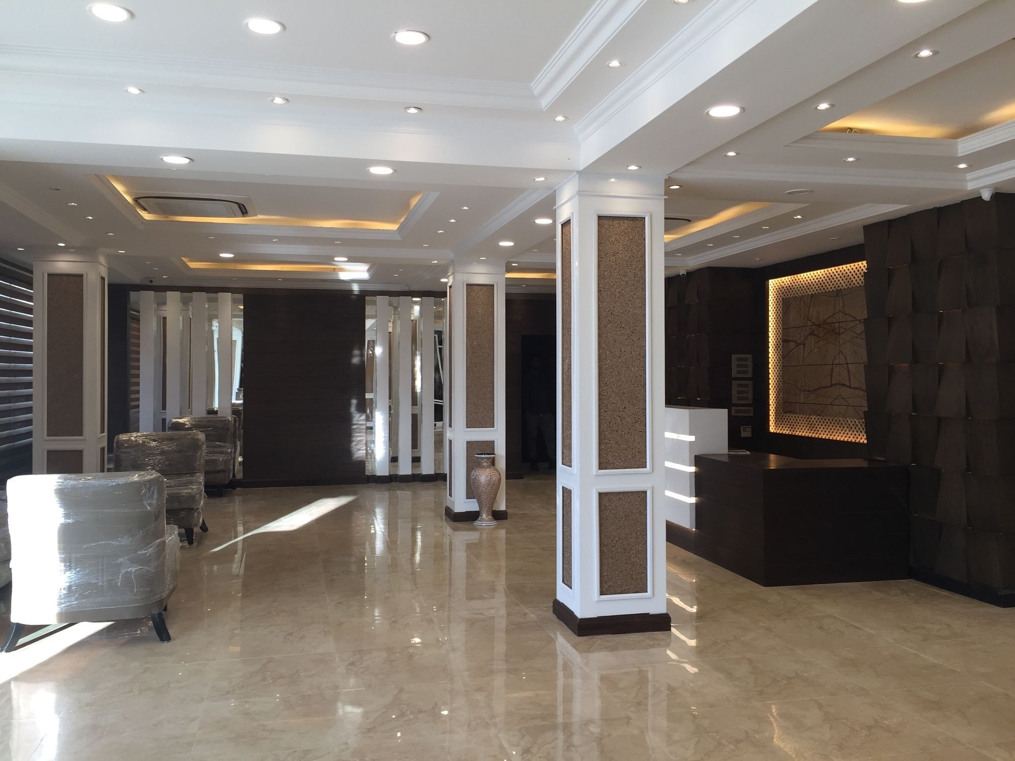 Heritage Luxury Srinagar  Luaran gambar
