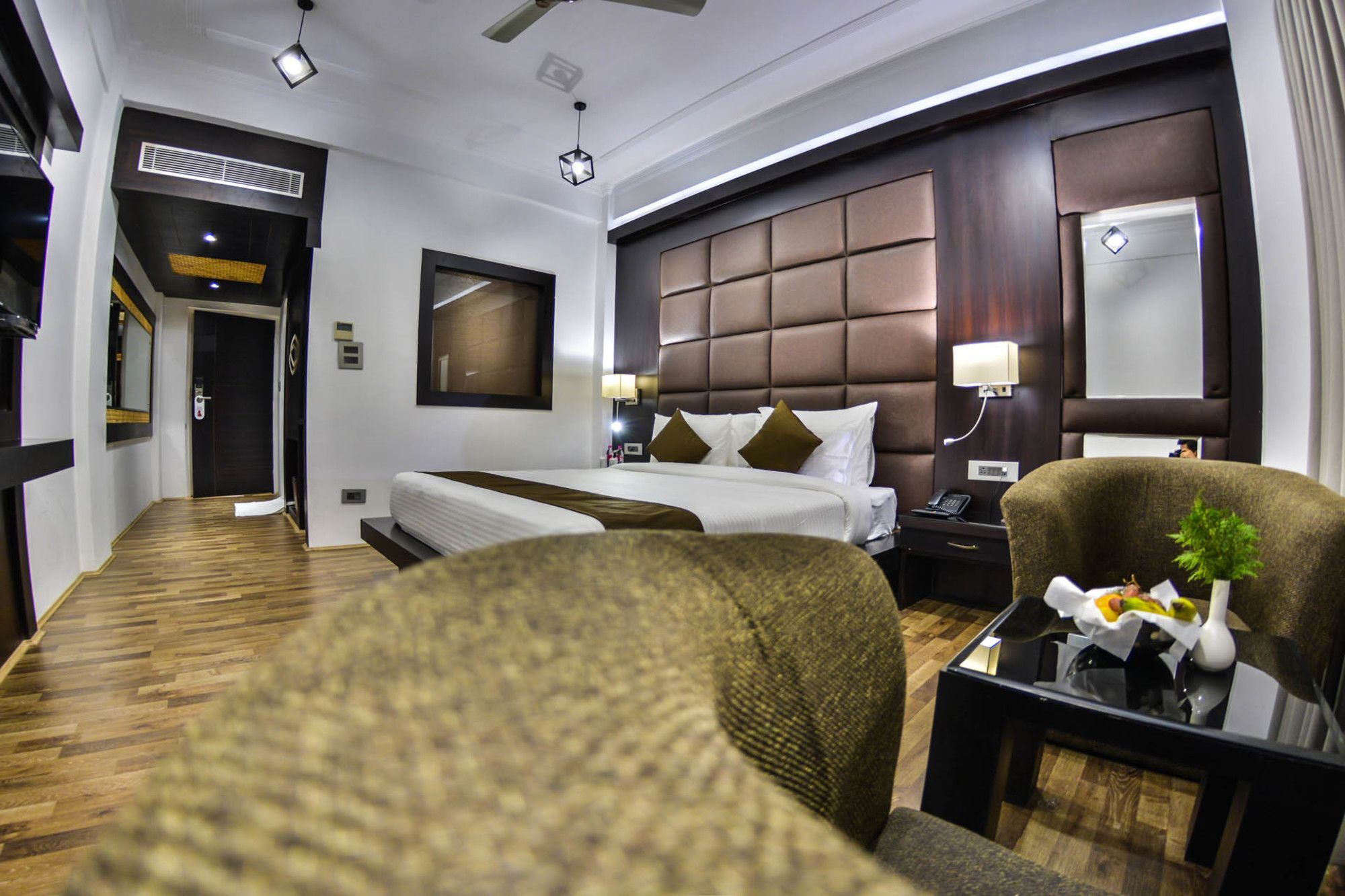 Heritage Luxury Srinagar  Luaran gambar