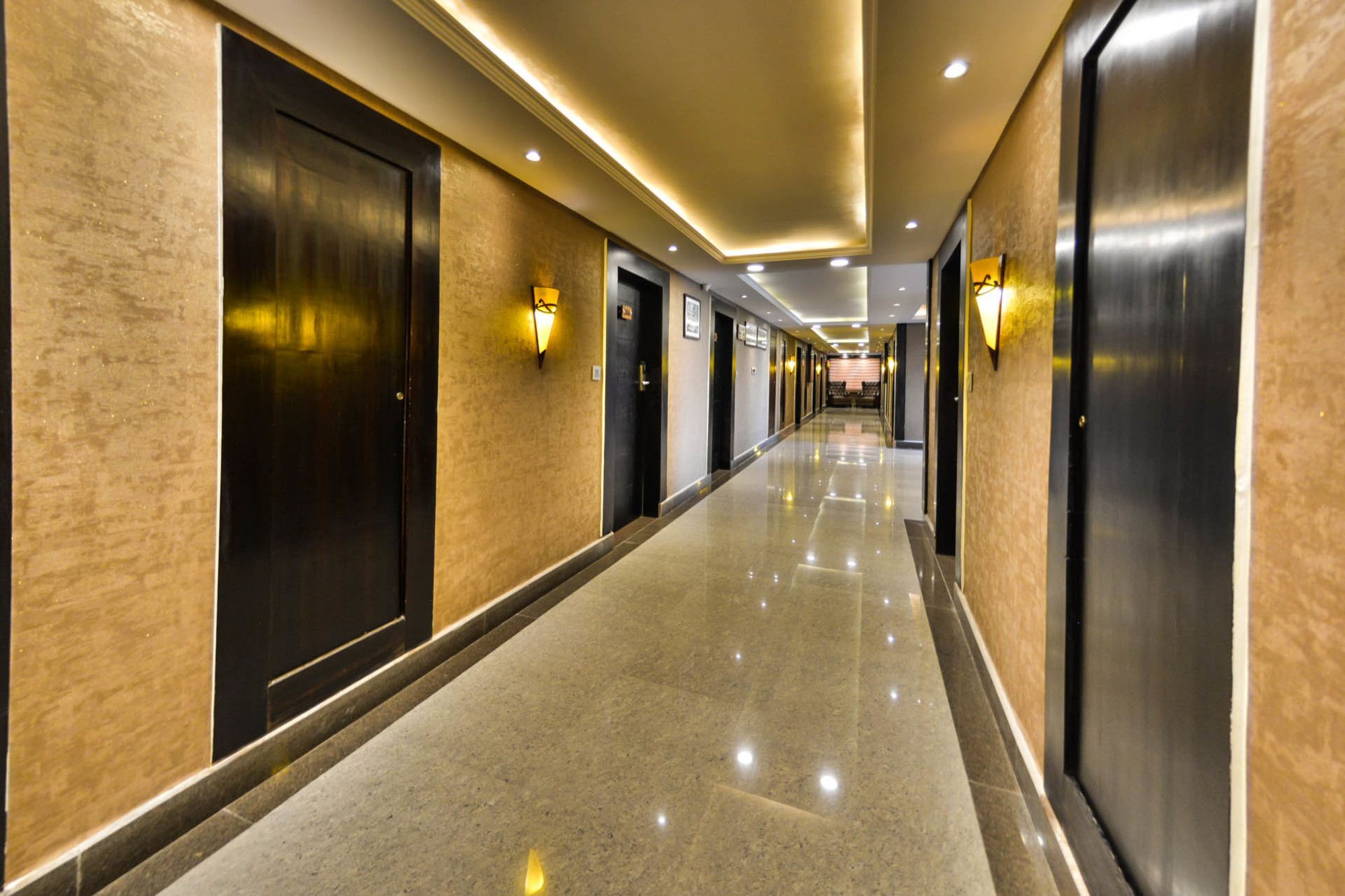 Heritage Luxury Srinagar  Luaran gambar
